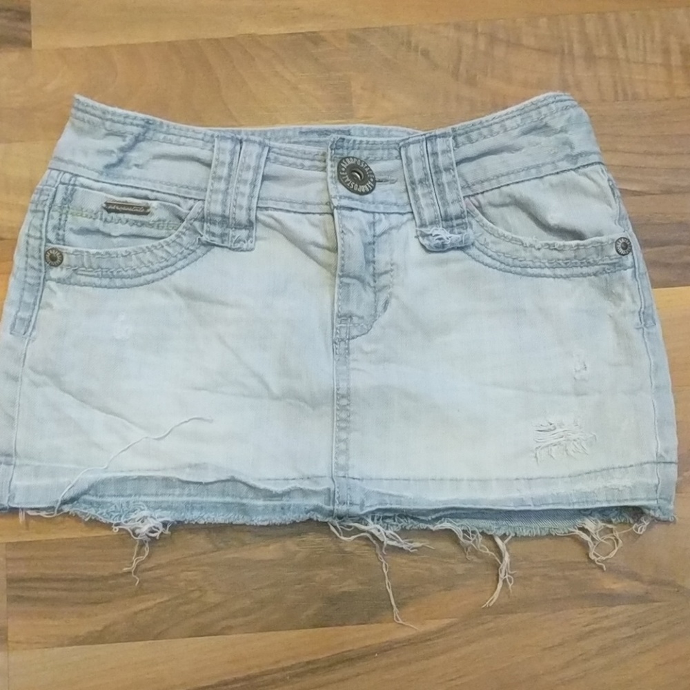 Juniors Size 00 Jean Skirt Mini. Aeropostale